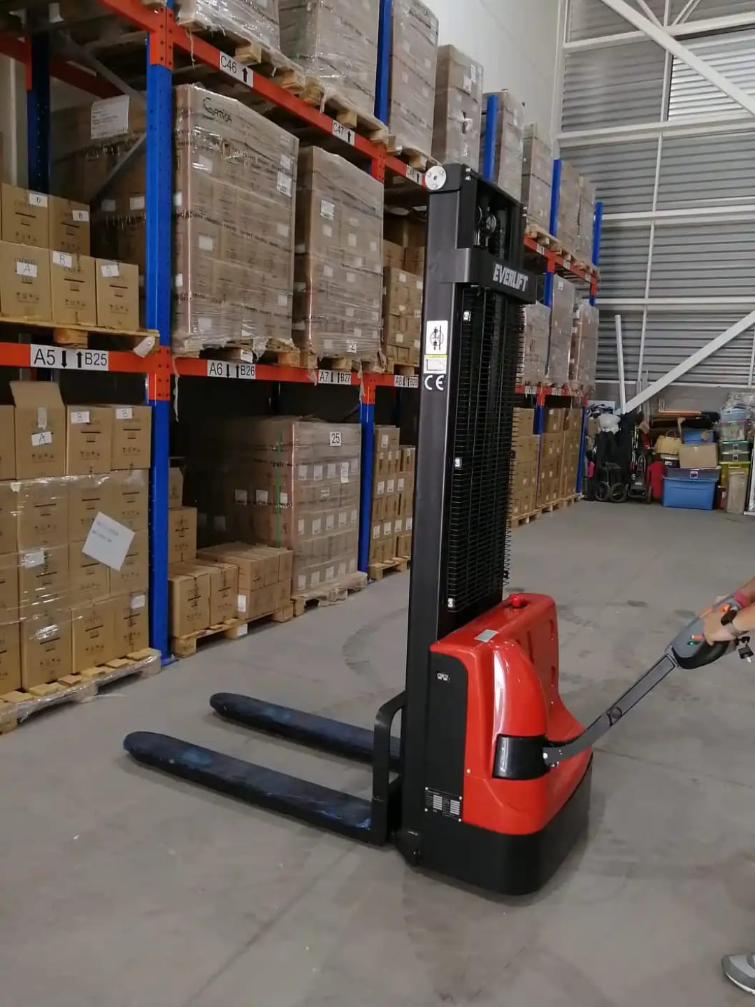 Apilador RM-AE12 1200Kg