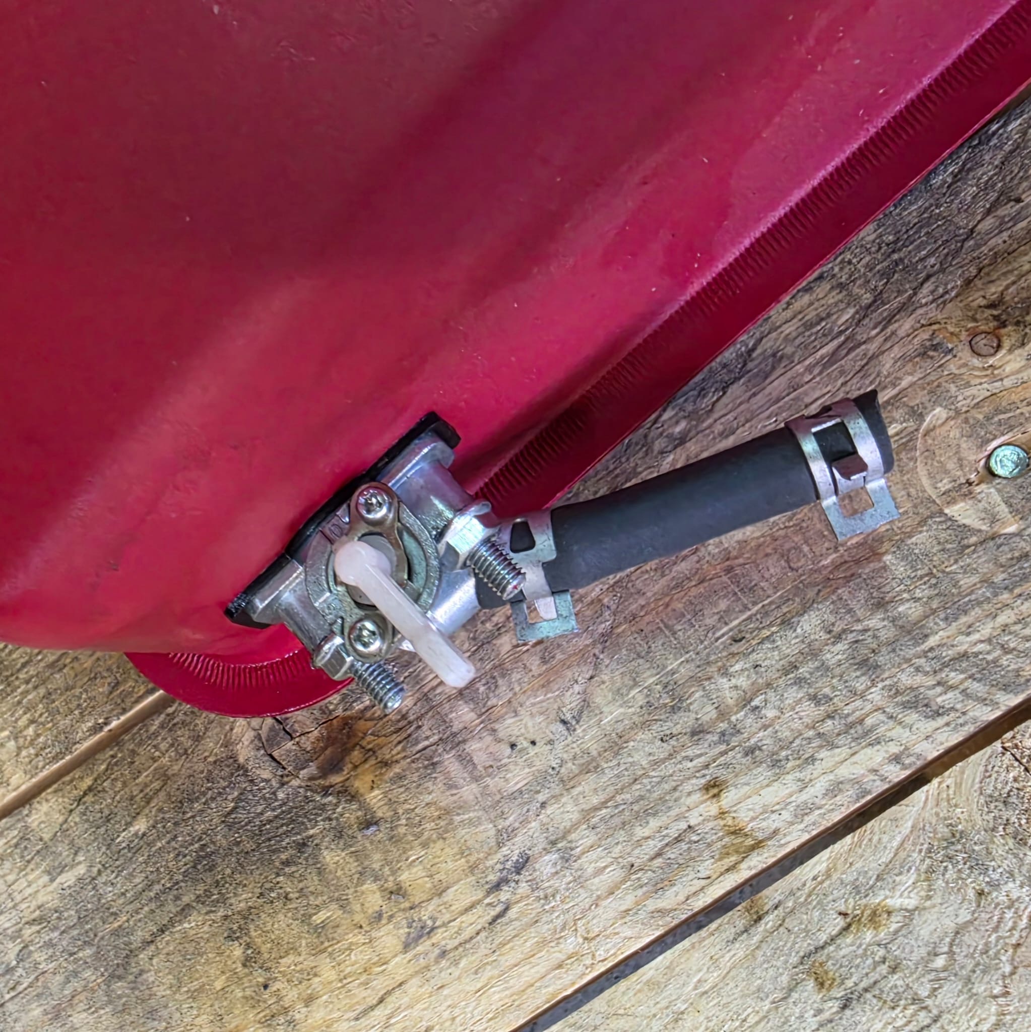 Deposito de combustible para motor KOOP192F